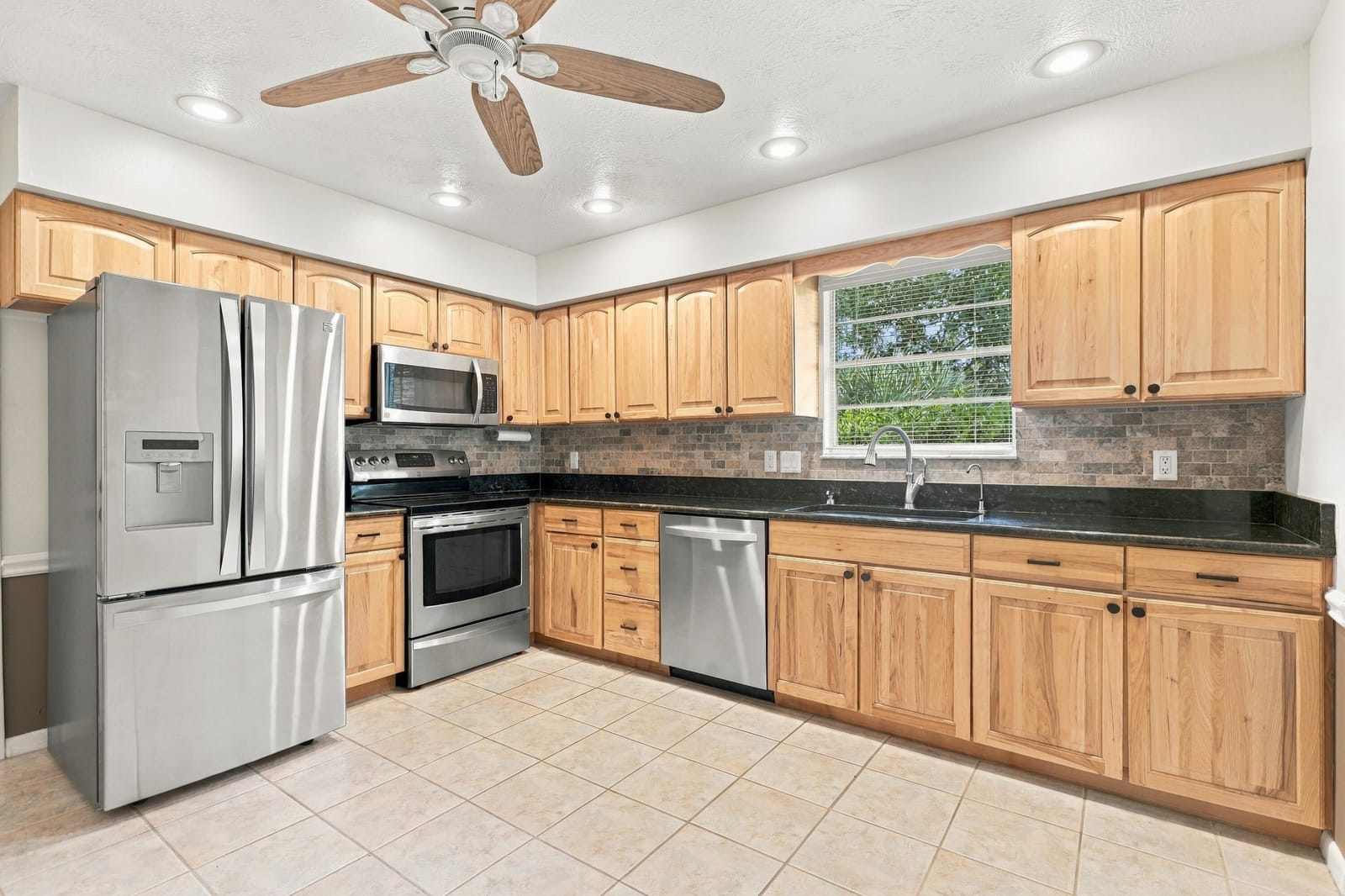 5503 BIRCH Drive, Fort Pierce, FL 34982 photo 10