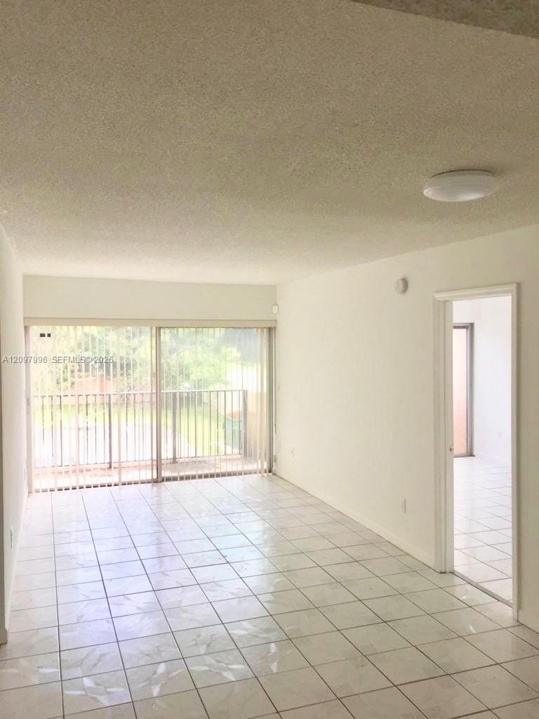 400 NE 18th Avenue 202 — photo 3