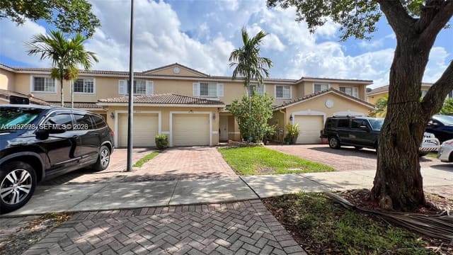 8974 Lancaster Street, Tamarac, FL 33321