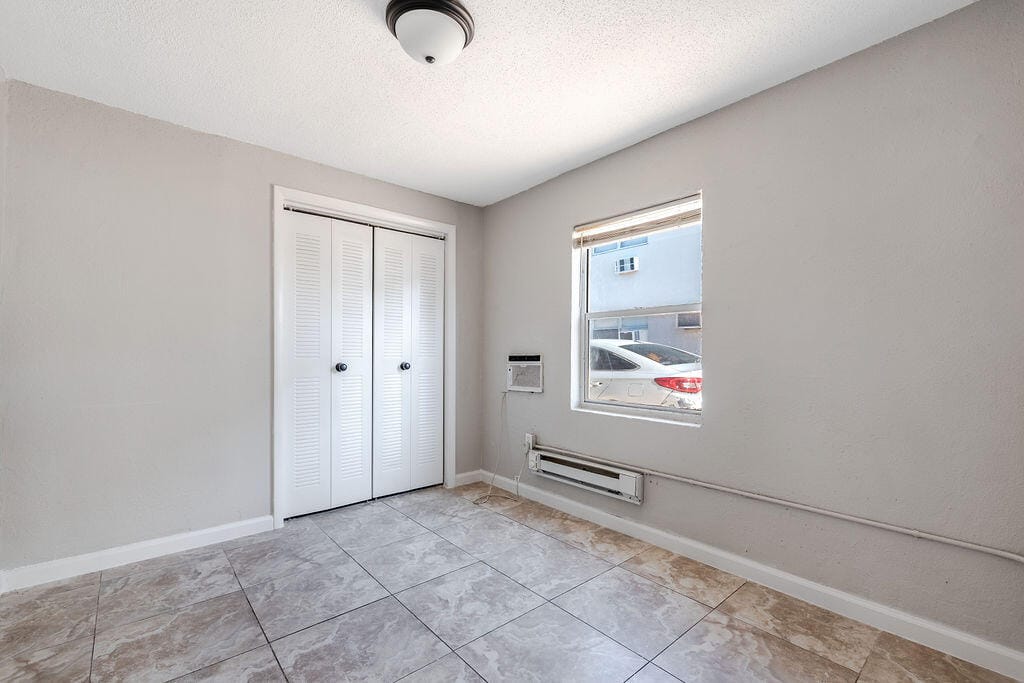 620 SW 6th Street 1, Belle Glade, FL 33430 photo 8