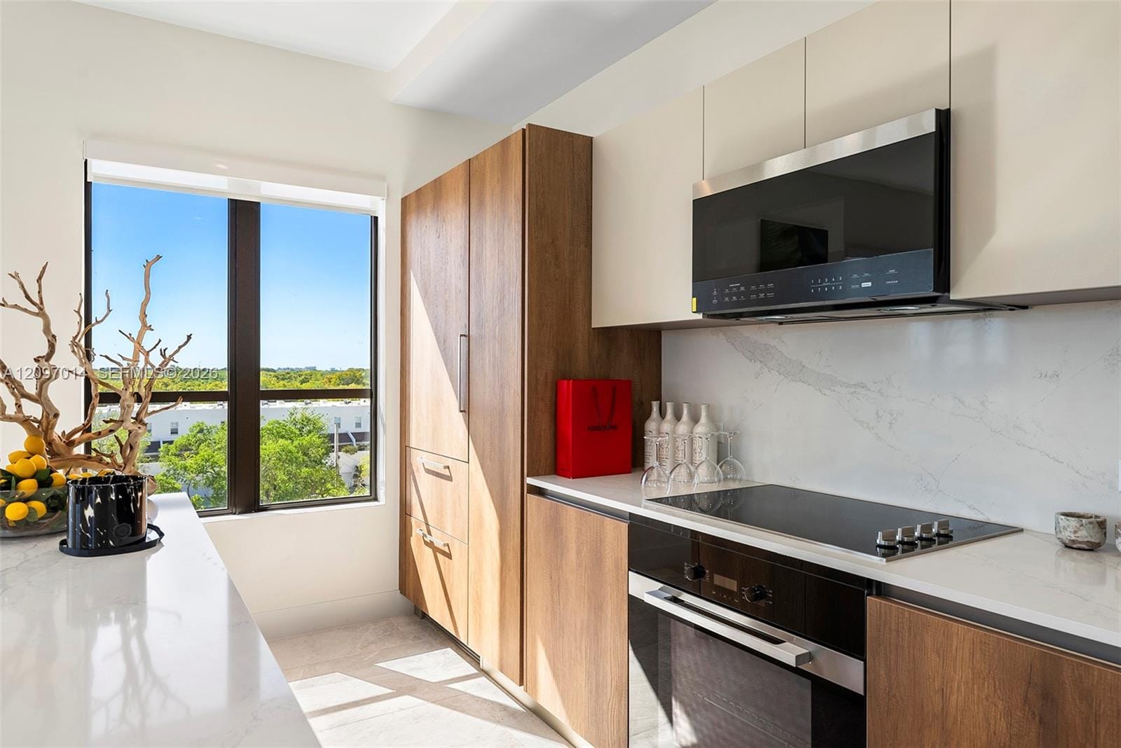 701 Valencia Avenue 301, Coral Gables, FL 33134 photo 15