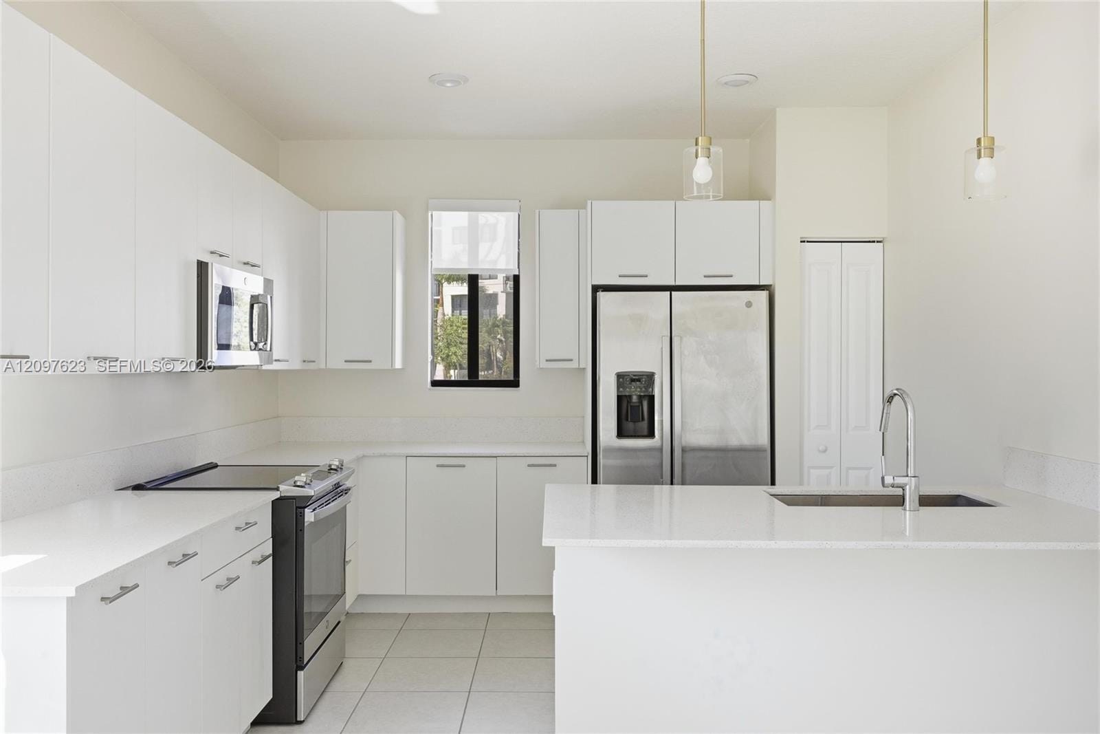 4426 NW 83rd Parkway 0, Doral, FL 33166 photo 7