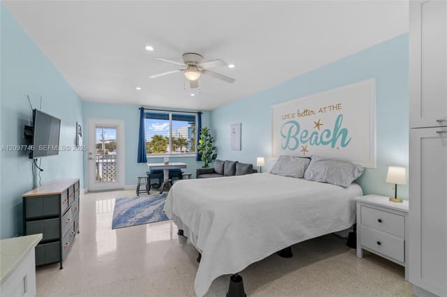 4228 N Ocean Drive 11, Lauderdale-By-The-Sea, FL 33308