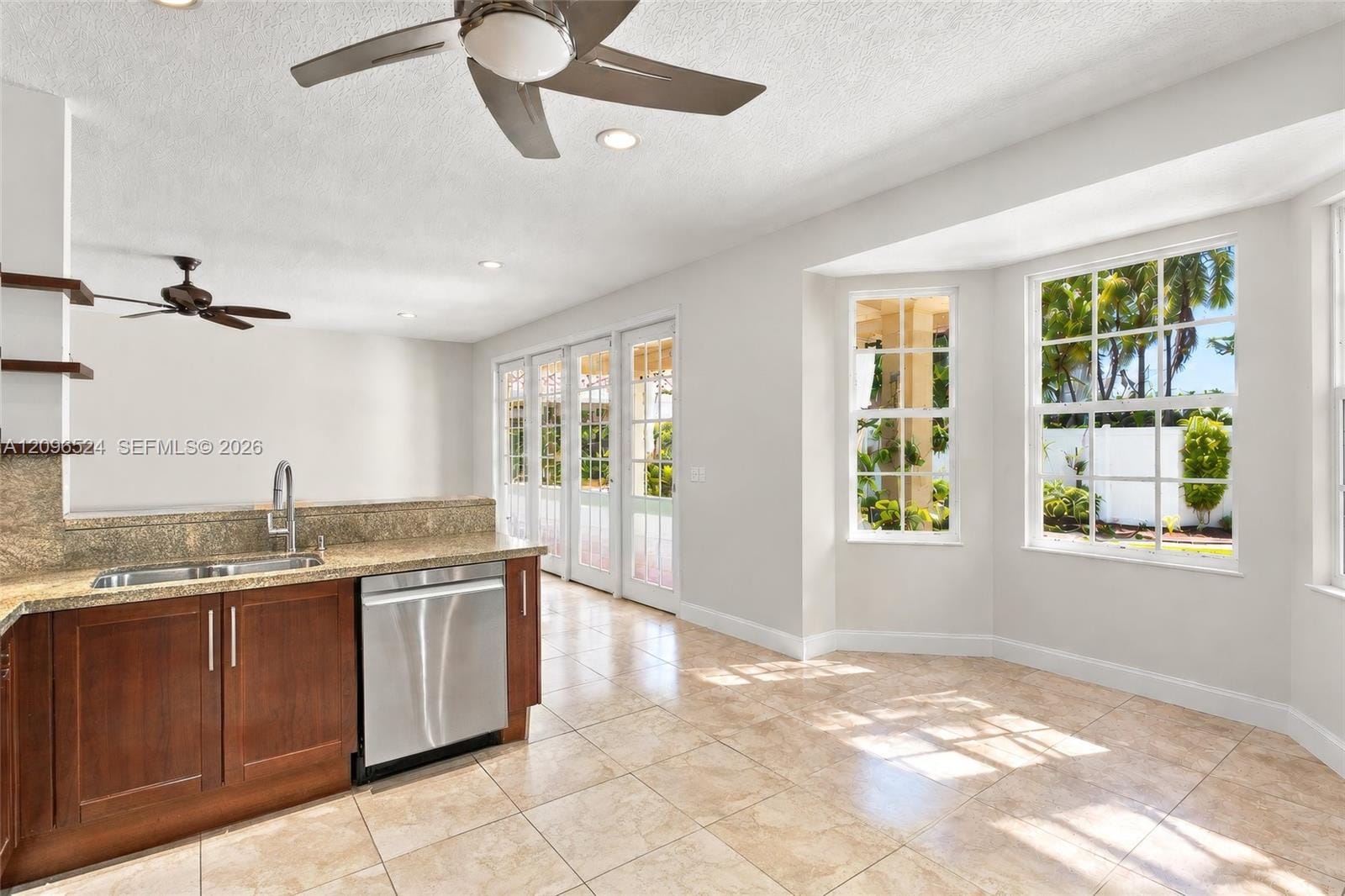 447 Cambridge Drive, Weston, FL 33326 photo 13