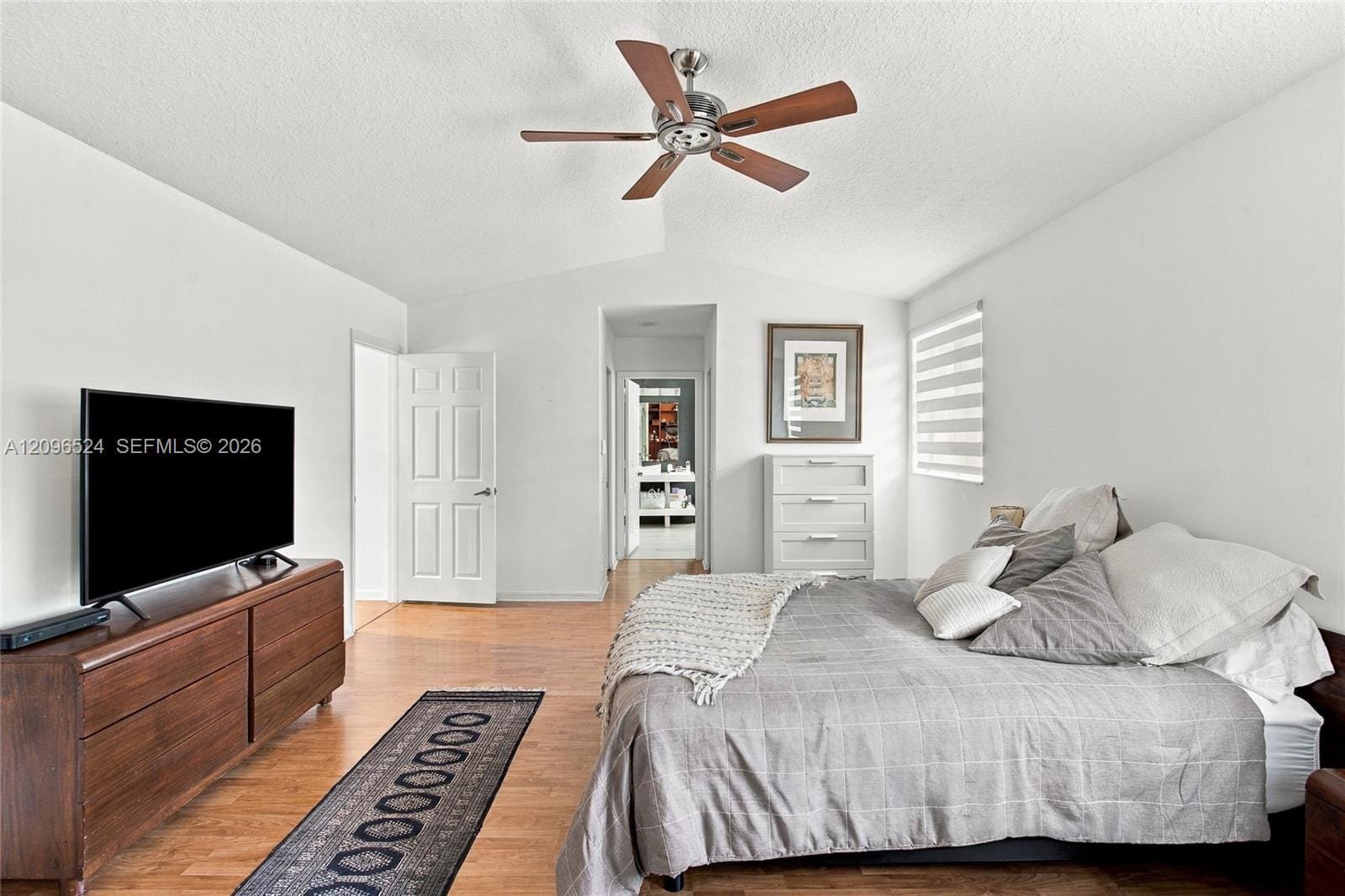 447 Cambridge Drive, Weston, FL 33326 photo 23