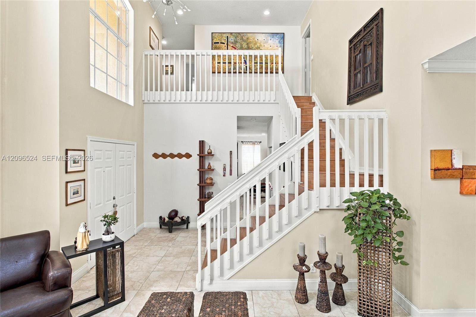 447 Cambridge Drive — photo 4