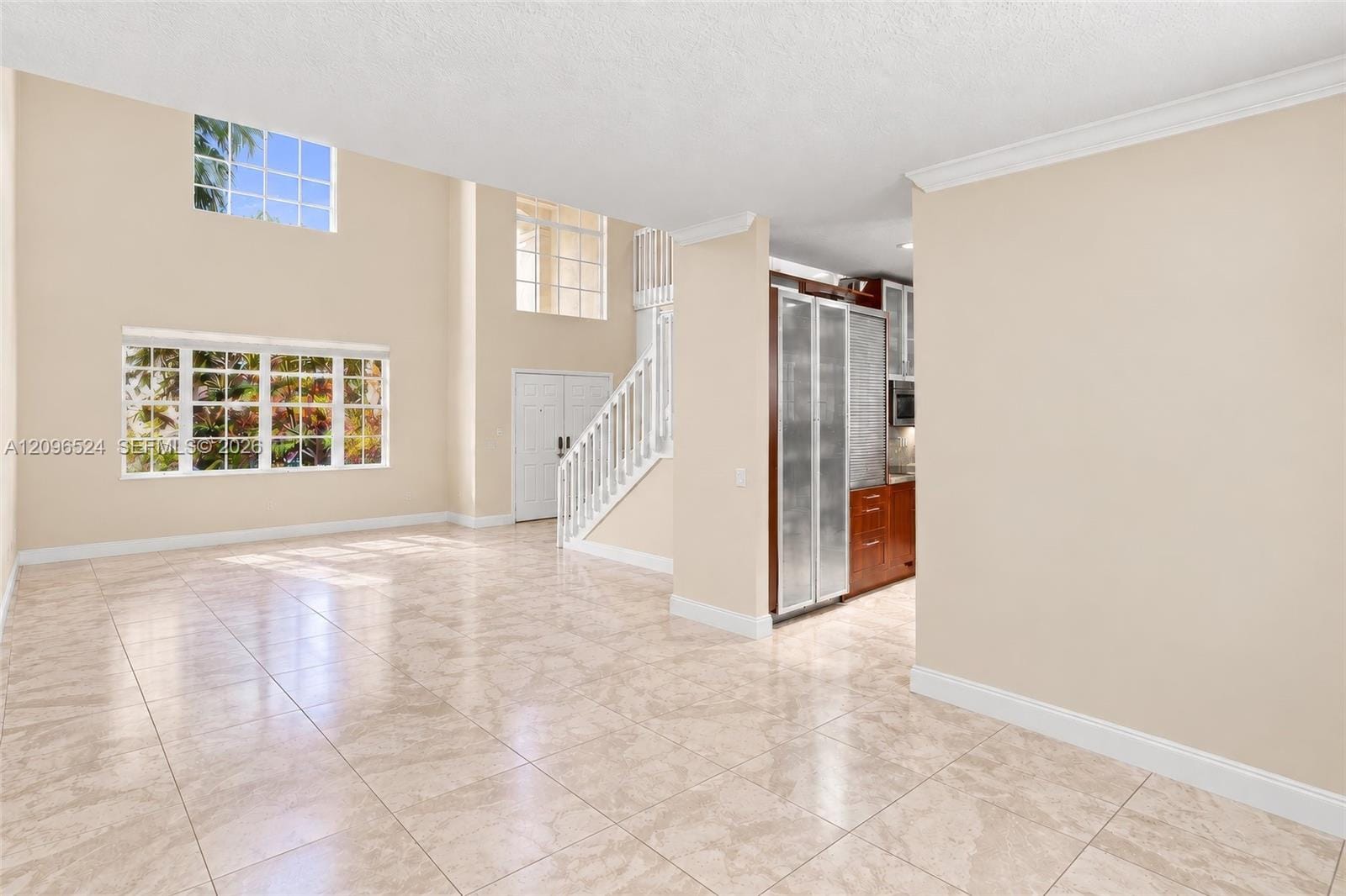 447 Cambridge Drive — photo 10