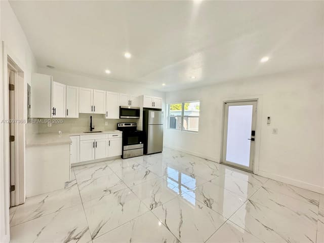 1700 Thomas Street 1, Hollywood, FL 33020