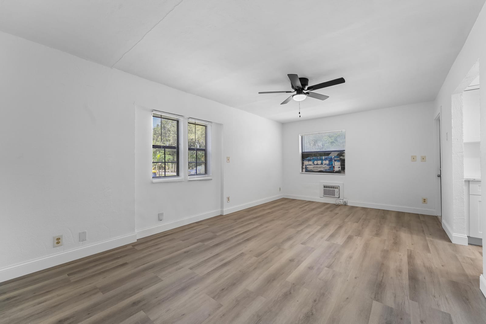 3162 SE HAWTHORNE Street, Stuart, FL 34997 photo 9