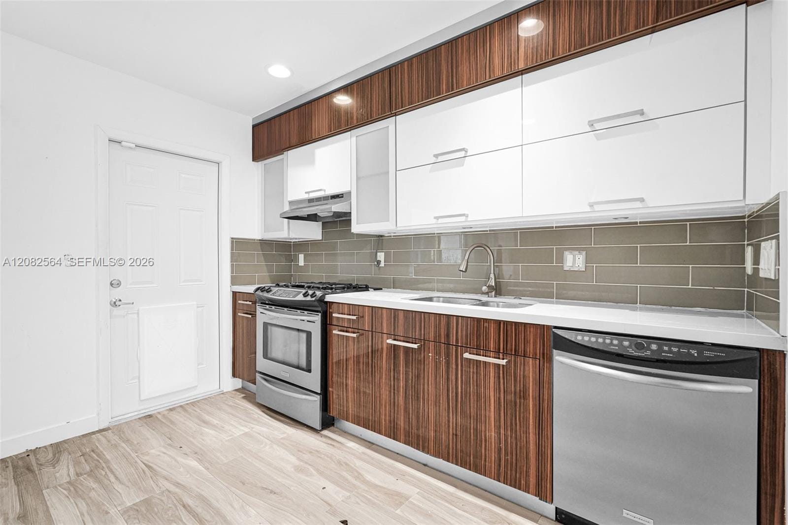 20 NW 45th Street 1 — photo 12