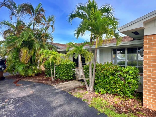248 SE 8TH Terrace, Deerfield Beach, FL 33441