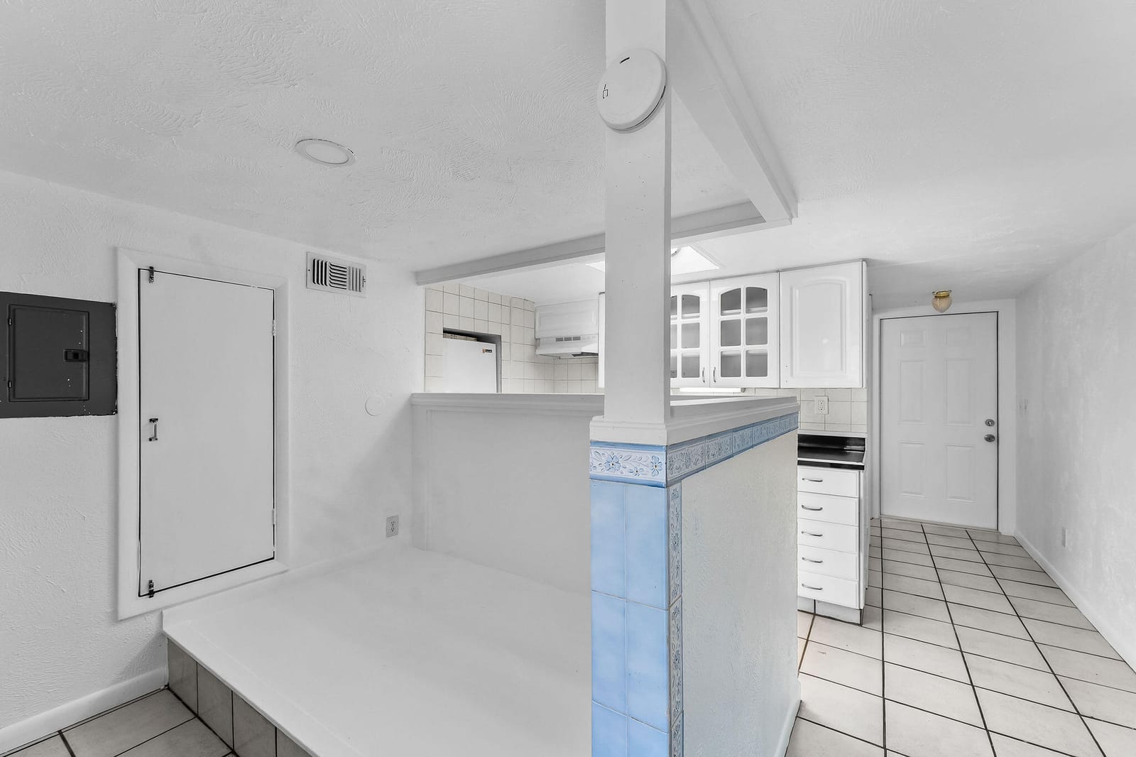 3166 SE HAWTHORNE Street, Stuart, FL 34997 photo 8