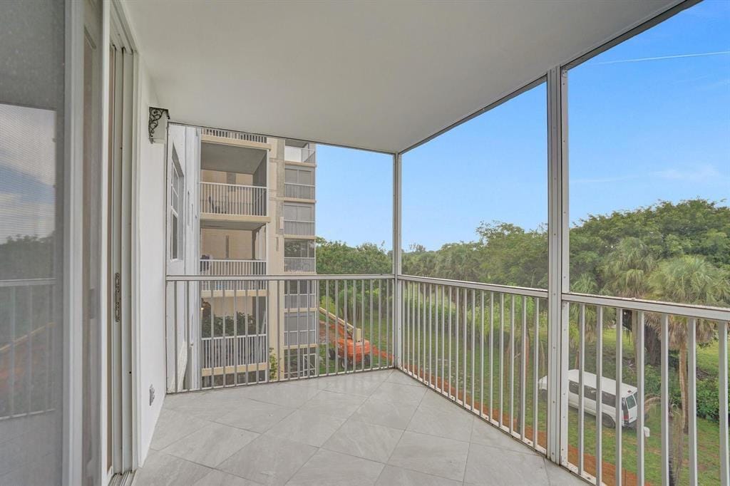 5700 NW 2ND Avenue 408 — photo 7