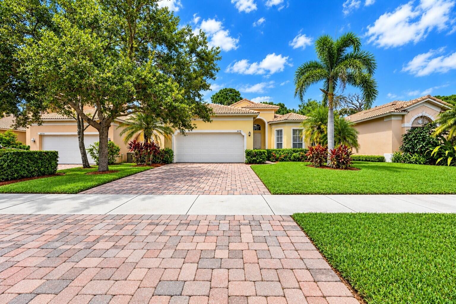 6128 Spring Lake Terrace, Fort Pierce, FL 34951 photo 2
