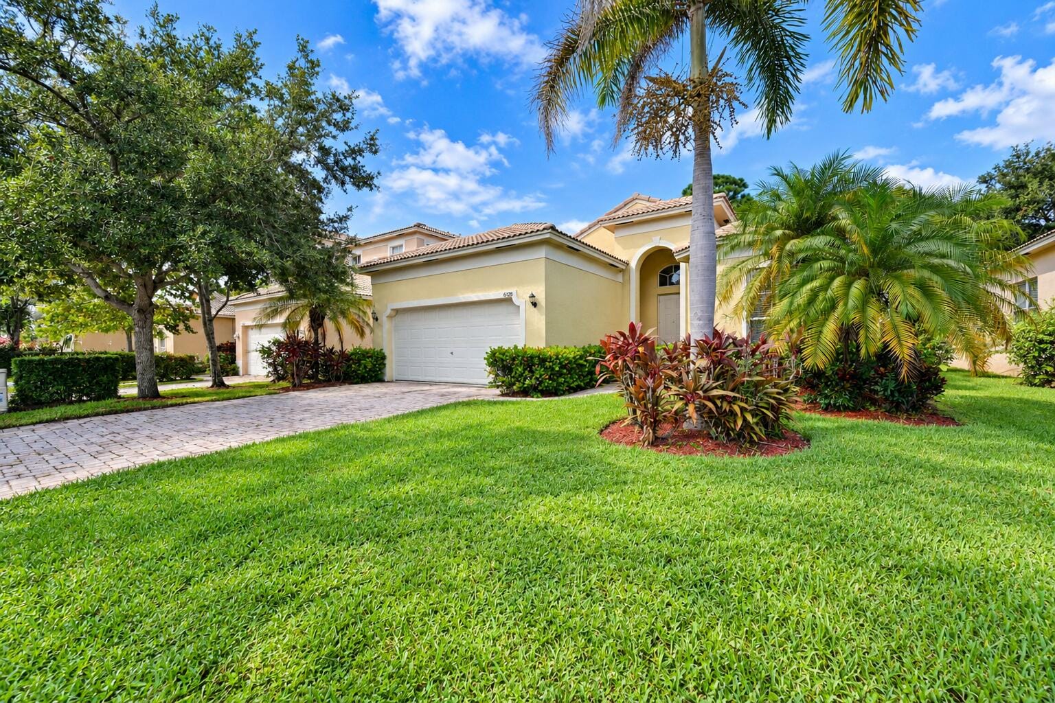 6128 Spring Lake Terrace, Fort Pierce, FL 34951 photo 3