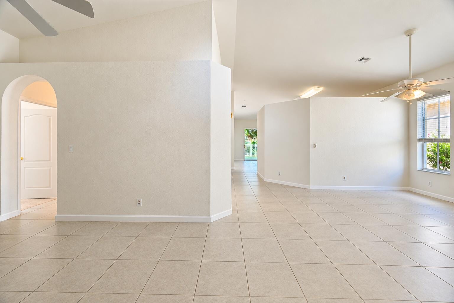 6128 Spring Lake Terrace, Fort Pierce, FL 34951 photo 6