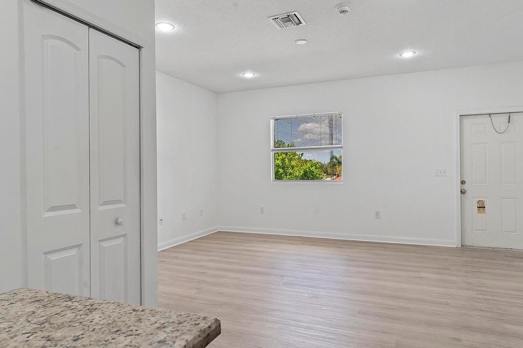 105 2nd Street 5, Lake Park, FL 33403 photo 14