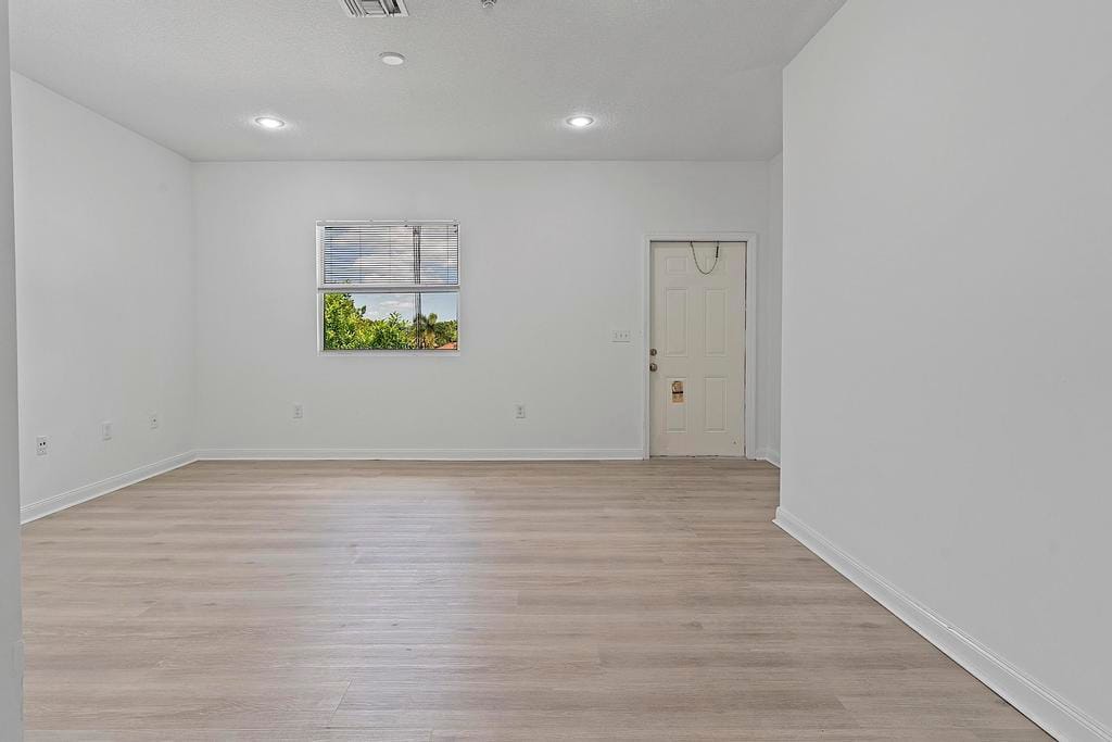 105 2nd Street 5, Lake Park, FL 33403 photo 3