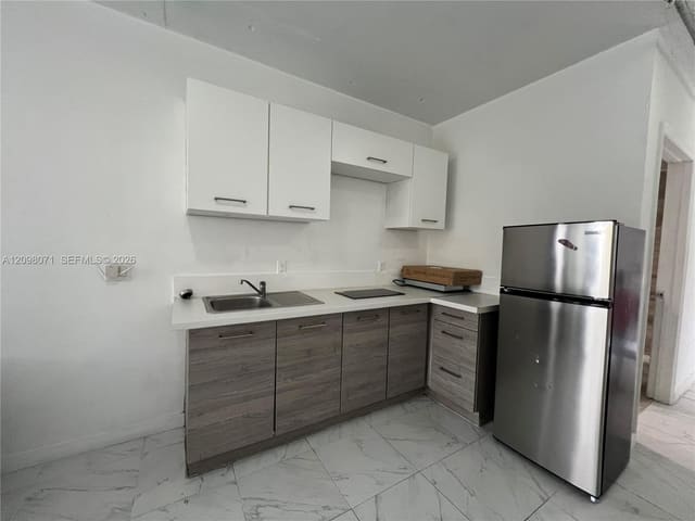 542 SW 3rd Street F1, Miami, FL 33130