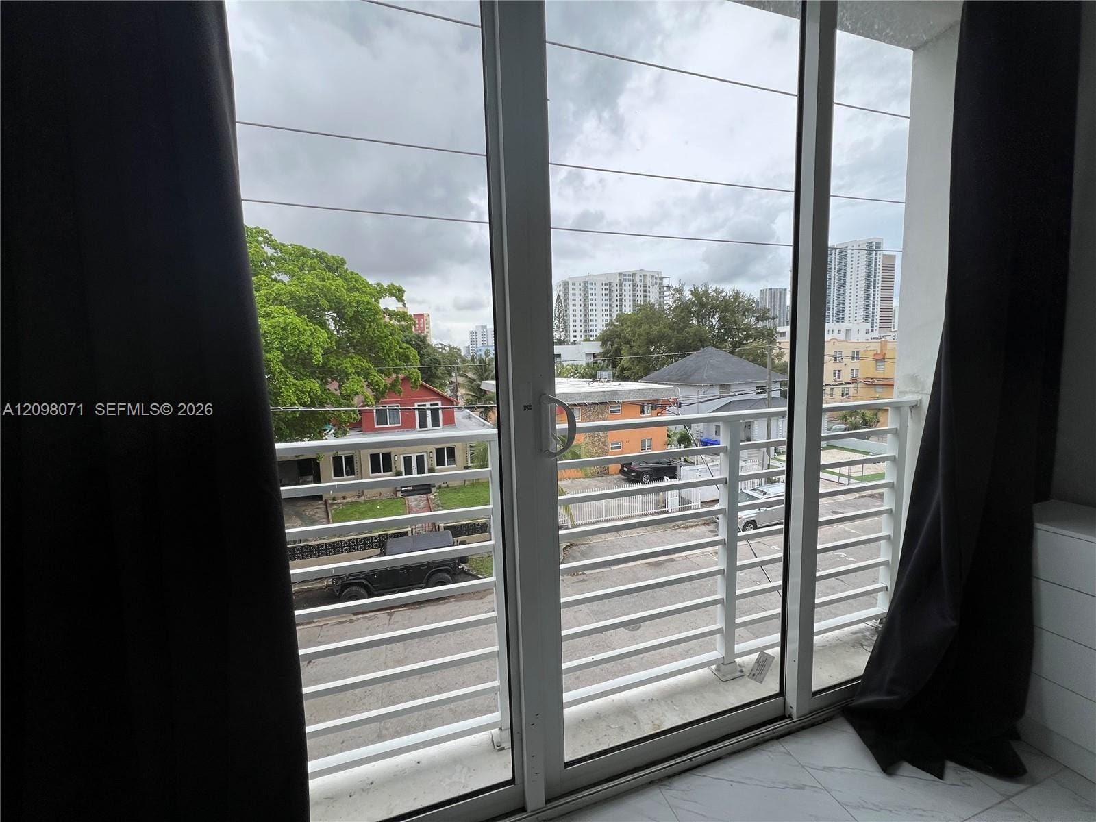542 SW 3rd Street F1, Miami, FL 33130 photo 4