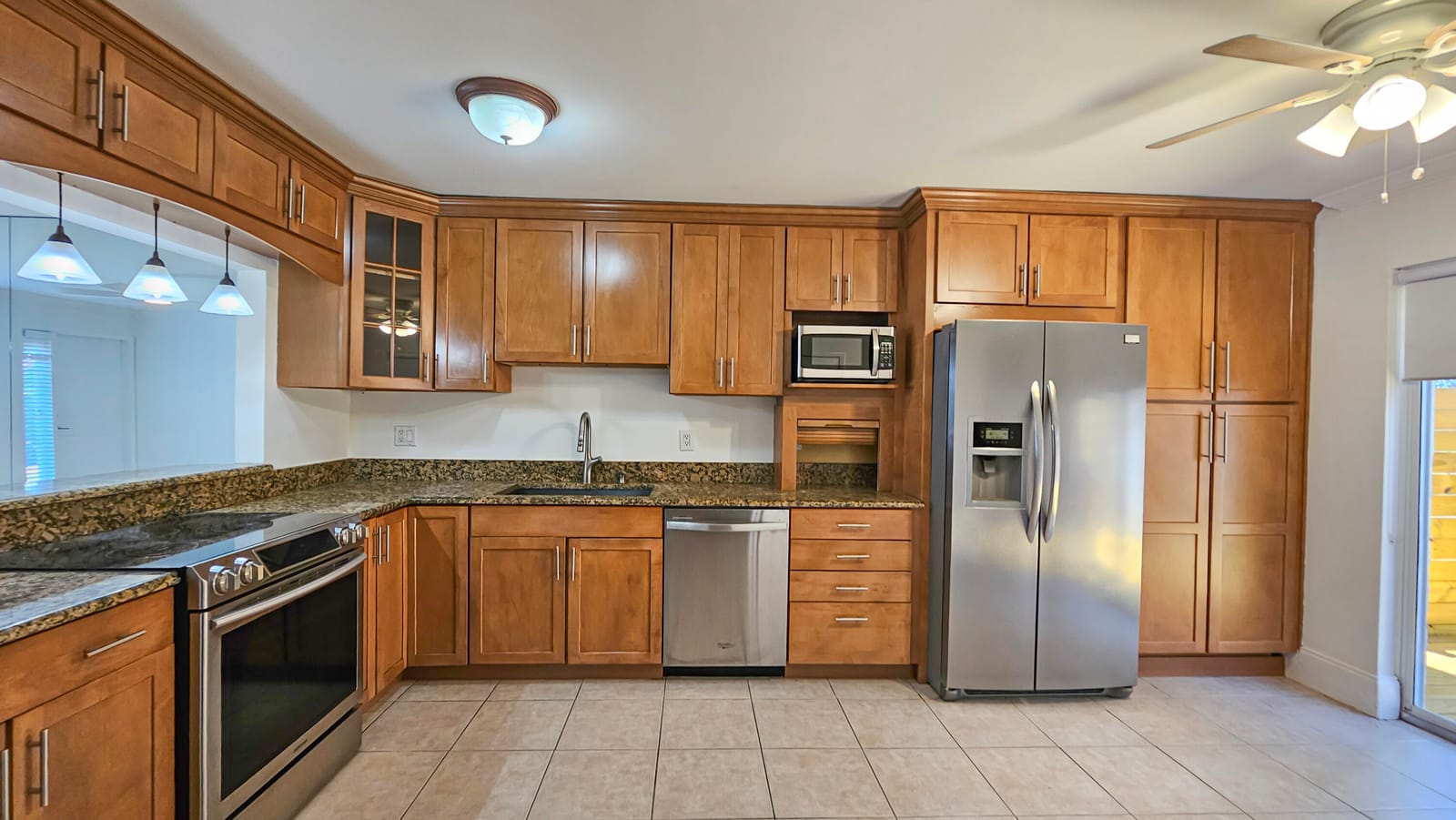 1917 NE 3RD Street 109, Deerfield Beach, FL 33441 photo 4