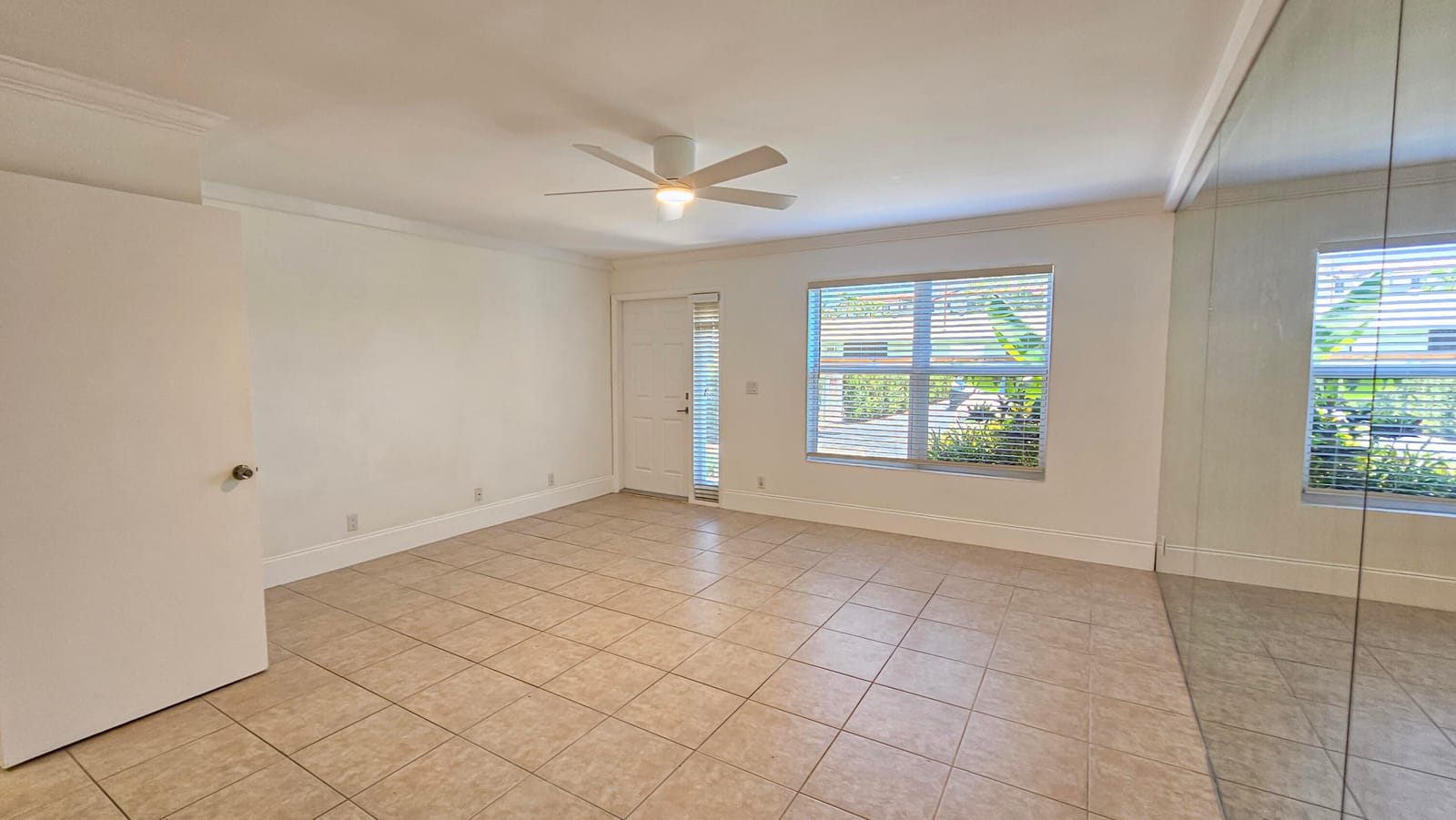 1917 NE 3RD Street 109, Deerfield Beach, FL 33441 photo 5