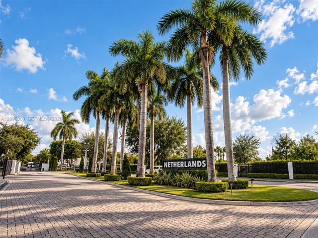 11480 NW 81st Terrace, Doral, FL 33178