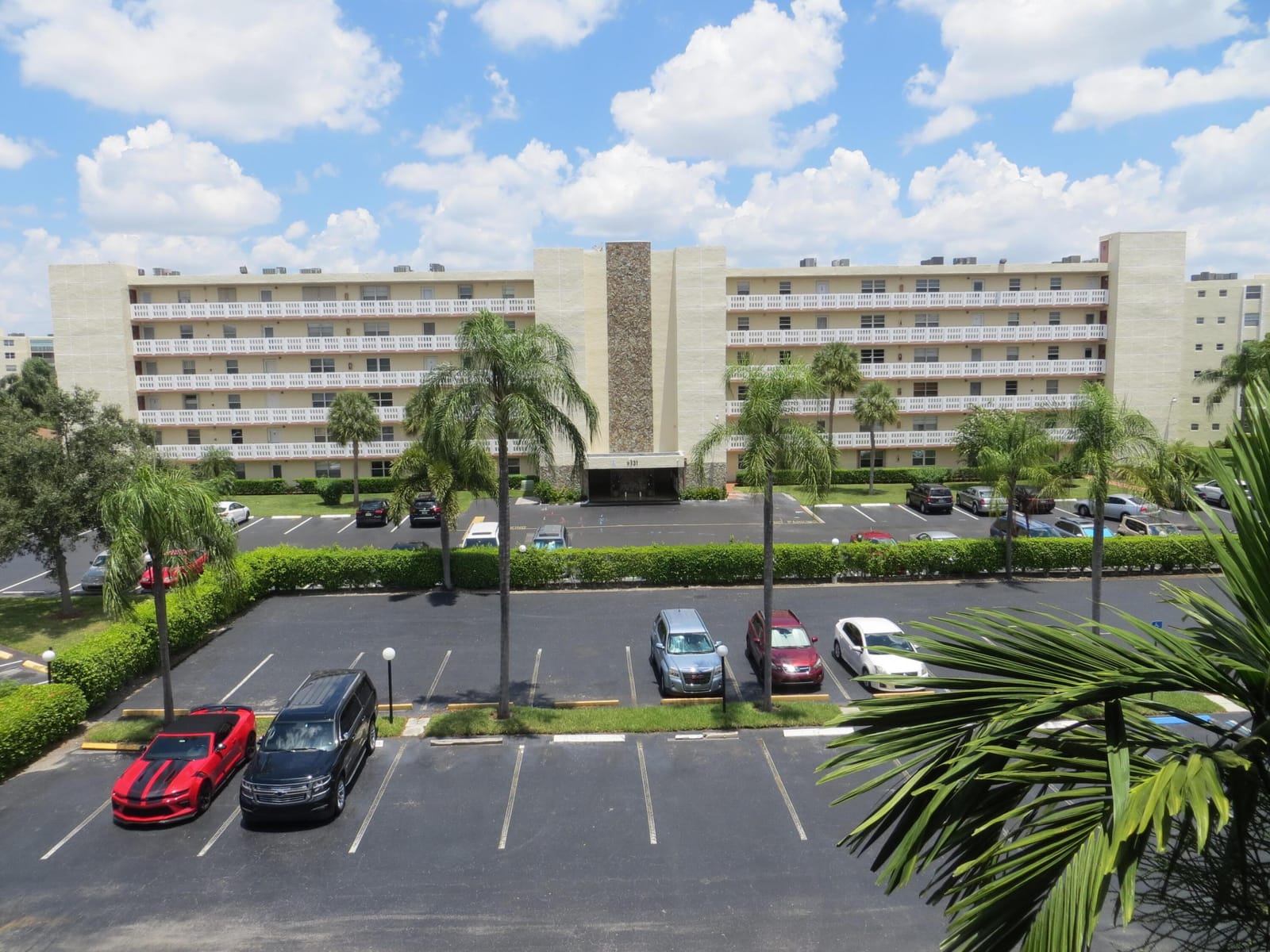 401 SE 3RD Street 204, Dania Beach, FL 33004 photo 4