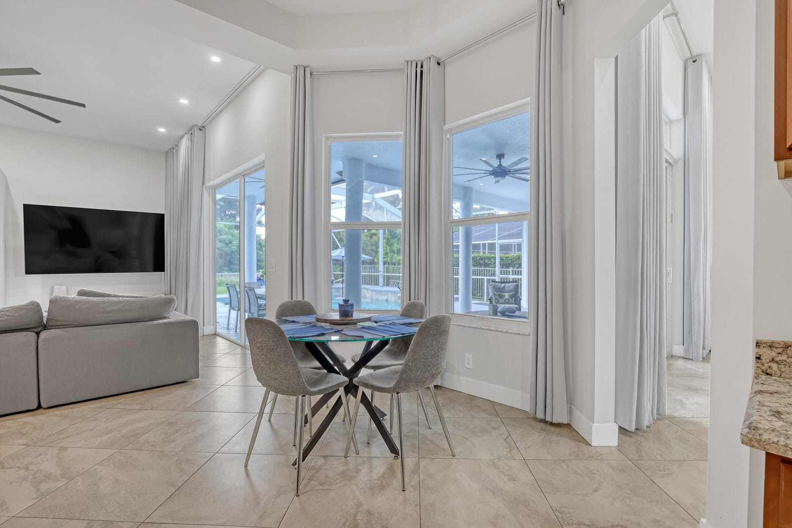15818 Glen Willow Lane, Wellington, FL 33414 photo 12