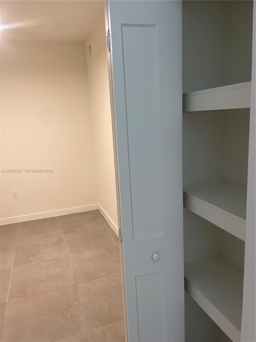 16395 Biscayne Boulevard 2011, North Miami Beach, FL 33160 photo 4