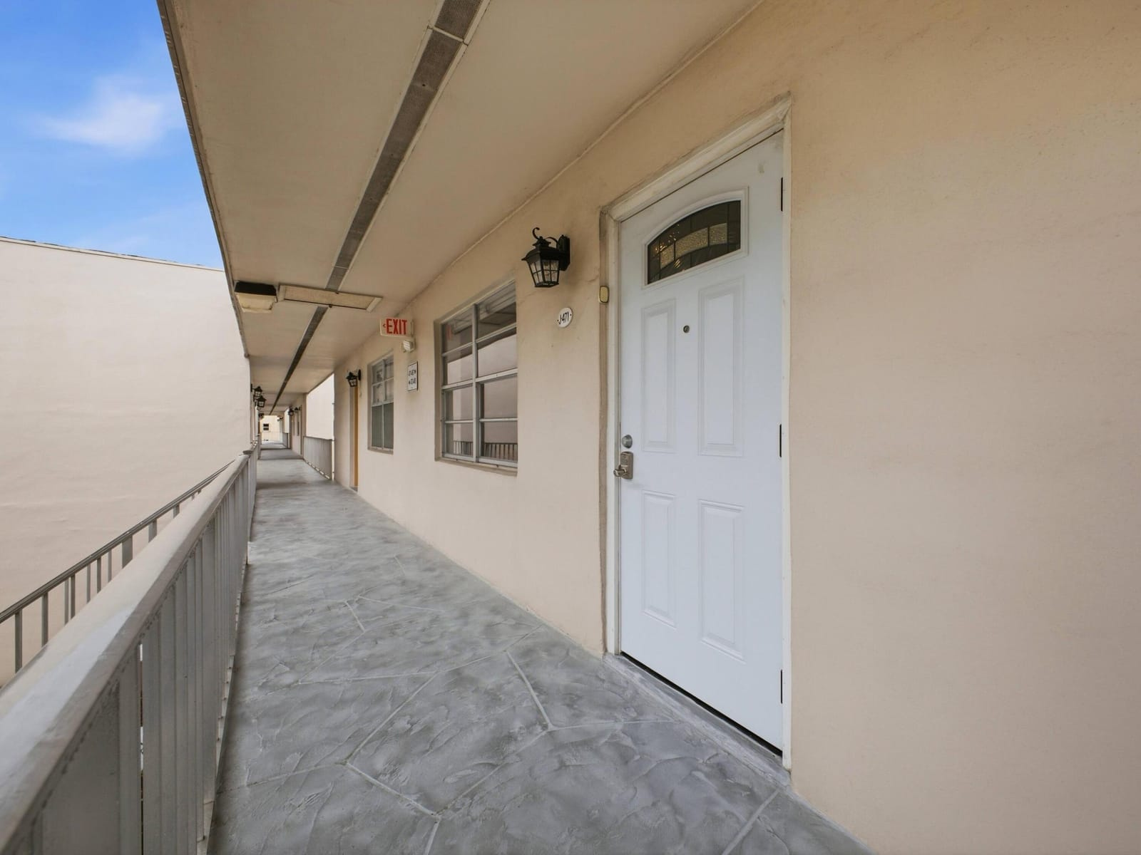 471 Capri J, Delray Beach, FL 33484 photo 18