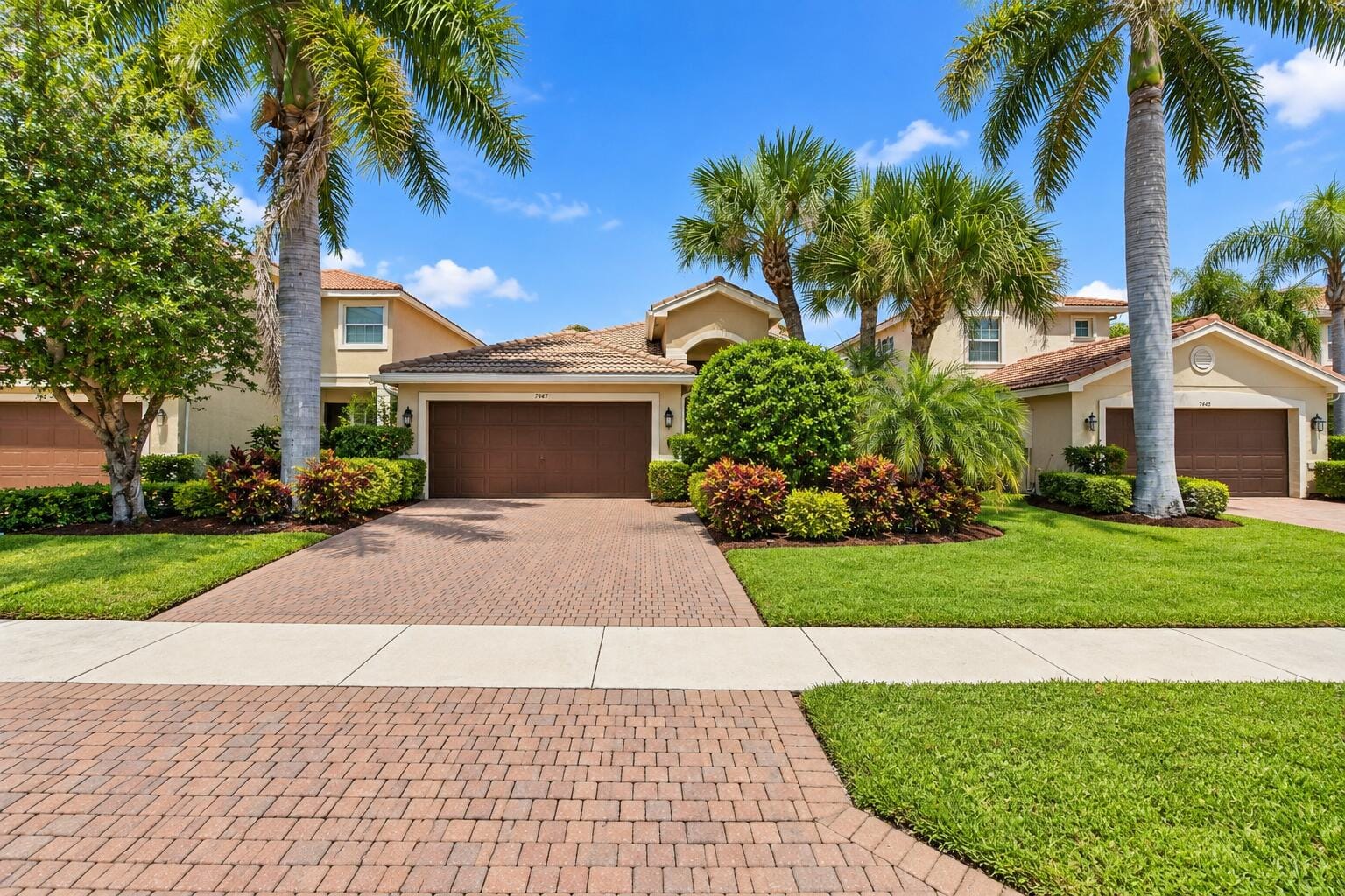 7667 CORKWOOD Avenue, Boynton Beach, FL 33437 photo 2