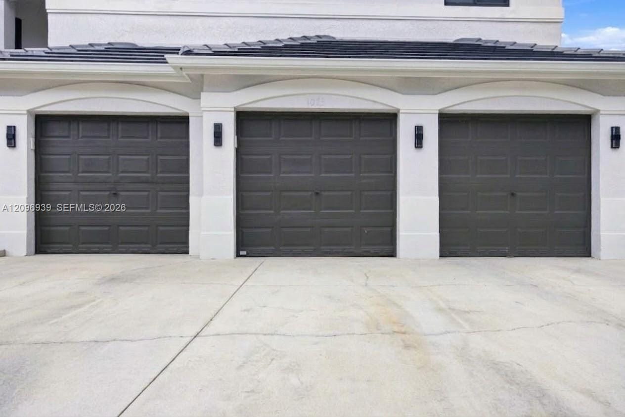 1073 Allamanda Way — photo 6
