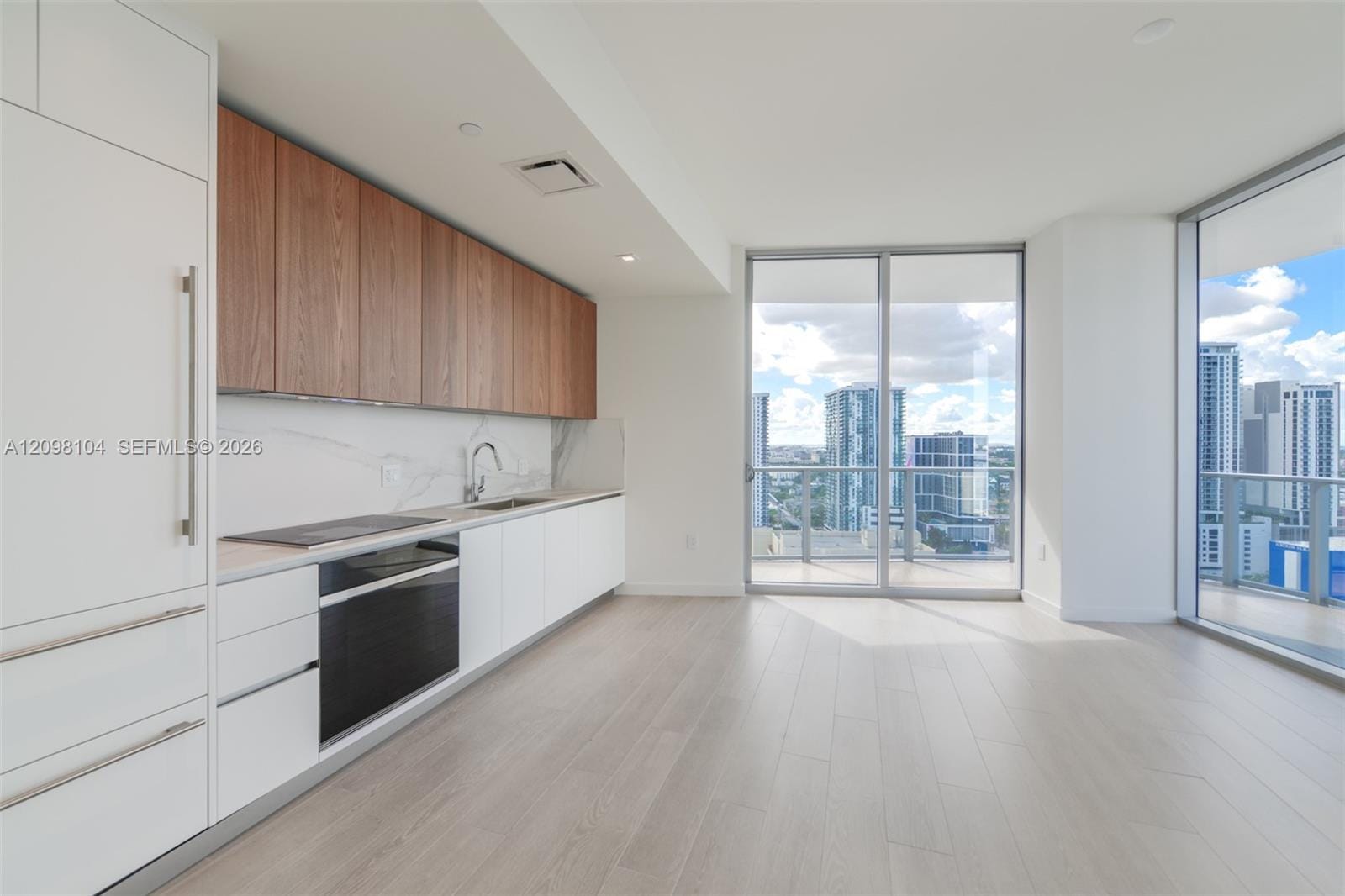1400 Biscayne Boulevard 2207 — photo 4