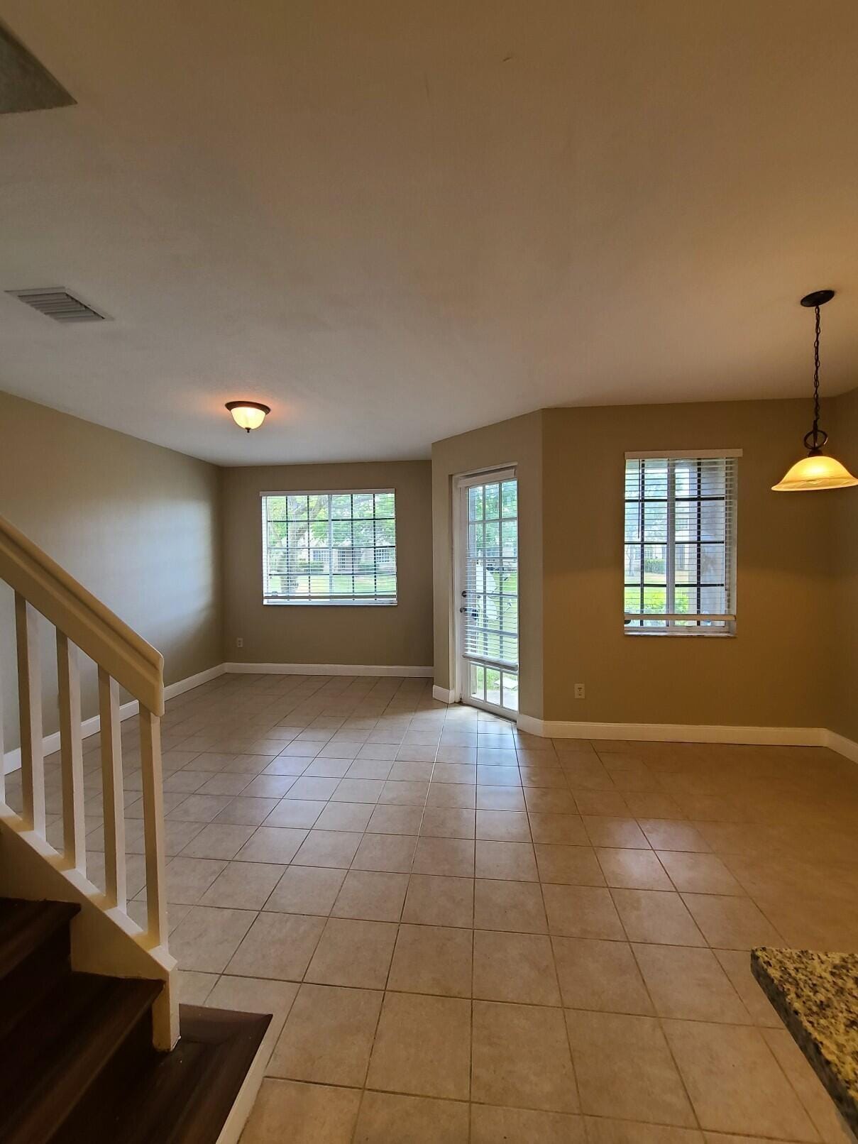 1228 LUCAYA Drive — photo 2