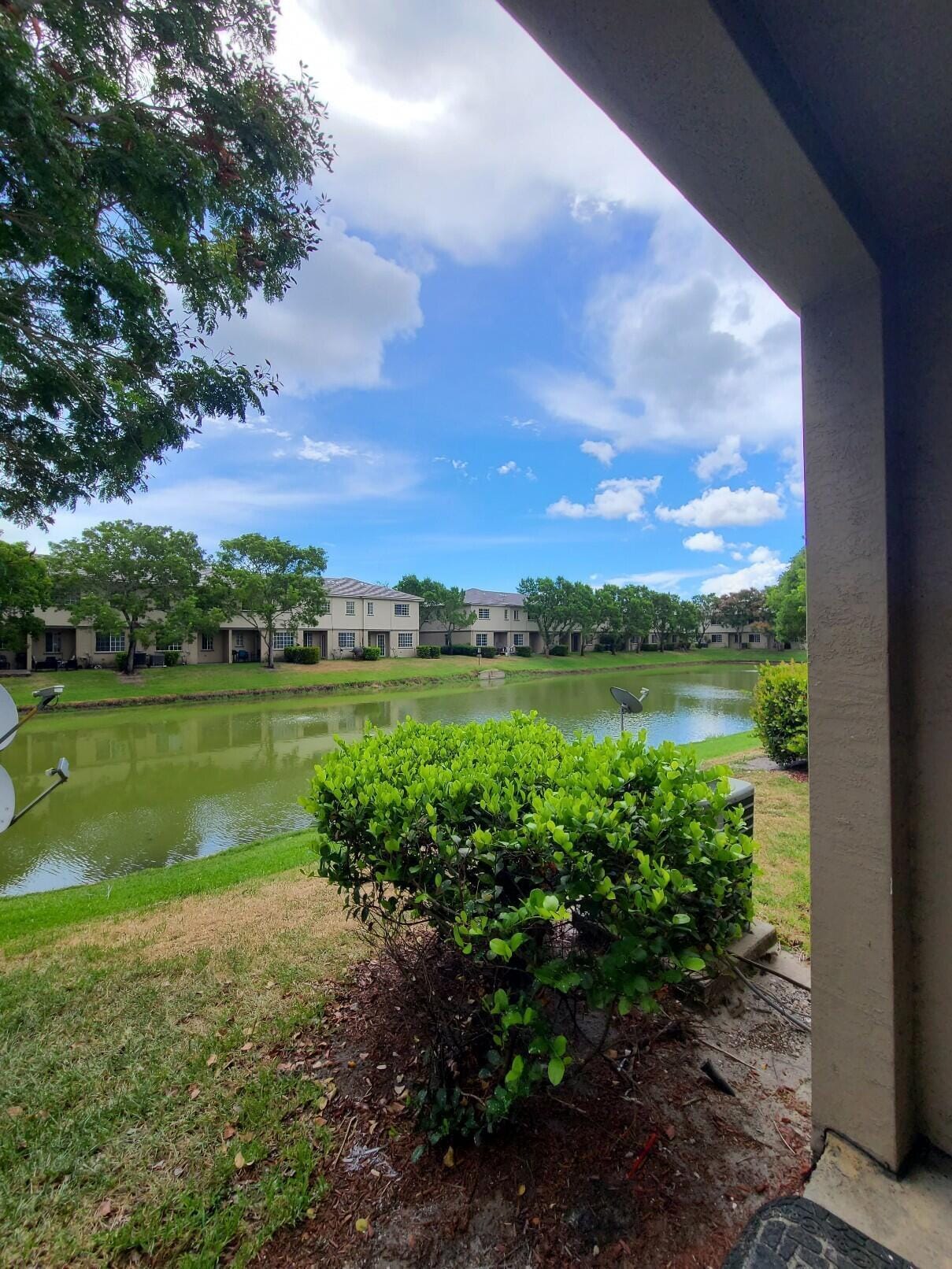 1228 LUCAYA Drive, Riviera Beach, FL 33404 photo 13