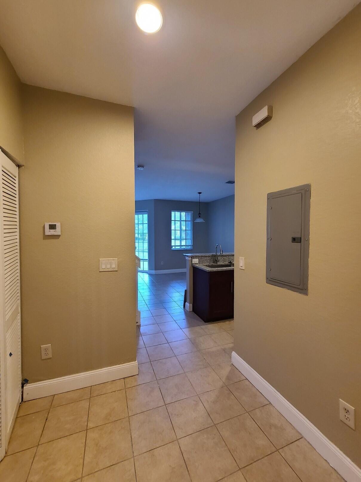 1228 LUCAYA Drive — photo 3
