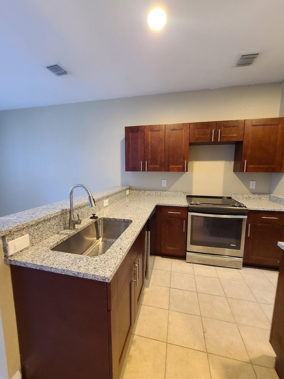 1228 LUCAYA Drive — photo 4