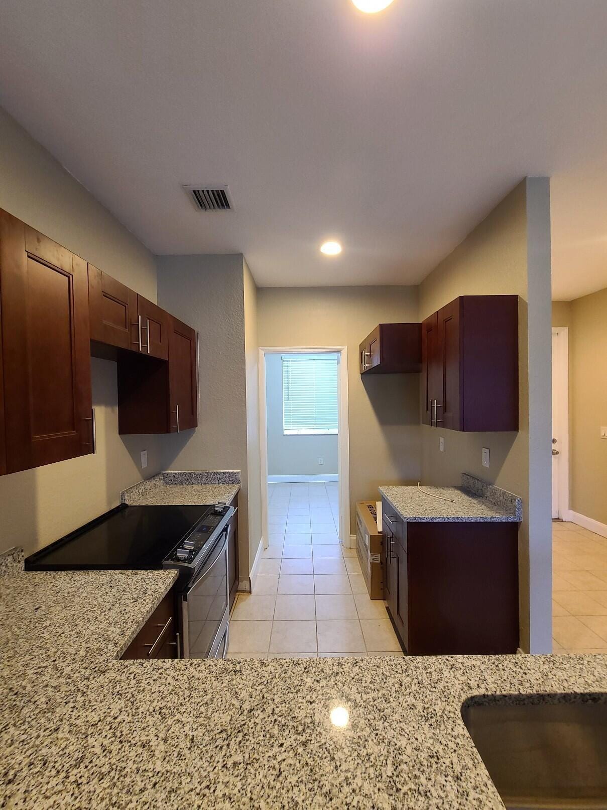 1228 LUCAYA Drive — photo 5