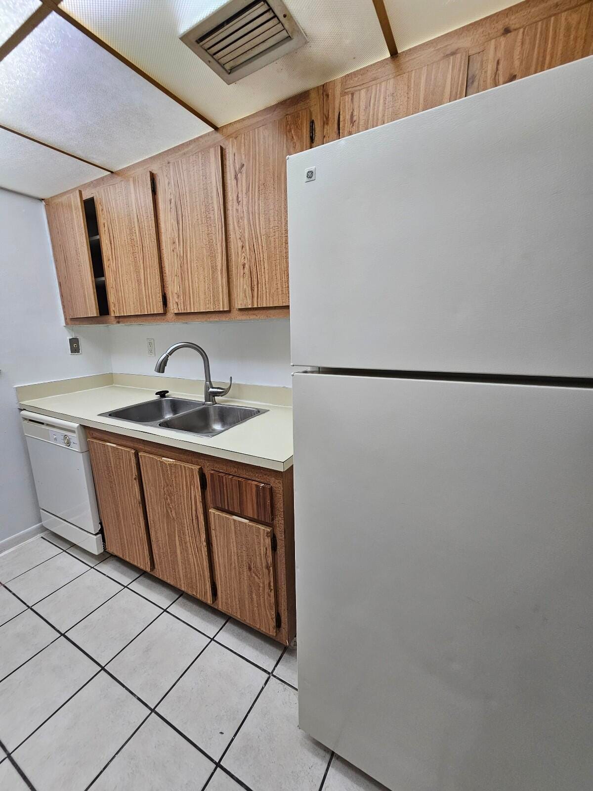 2000 N CONGRESS Avenue 104, West Palm Beach, FL 33401 photo 8