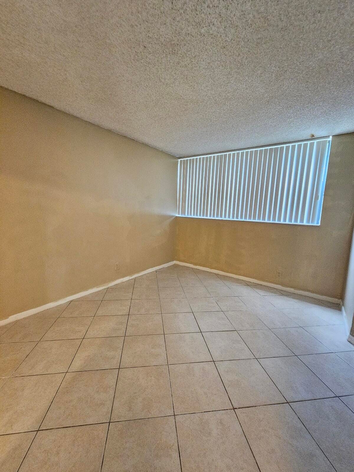 2000 N CONGRESS Avenue 104, West Palm Beach, FL 33401 photo 10