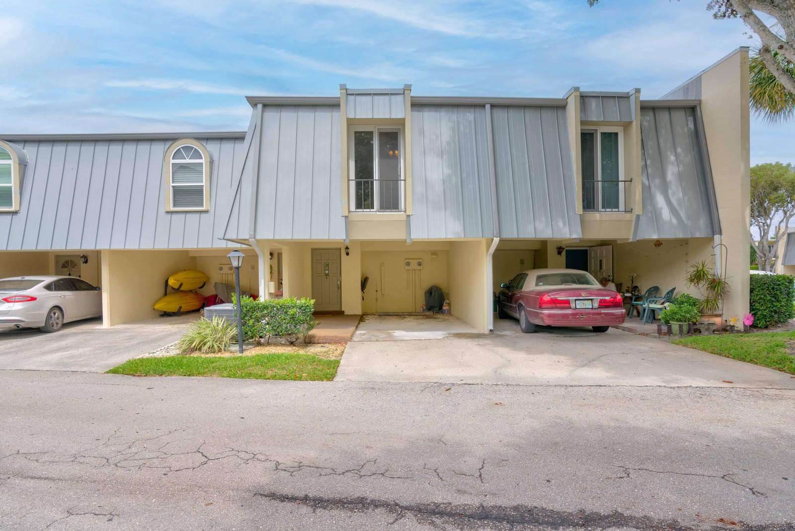 390 GOLFVIEW Road B, North Palm Beach, FL 33408