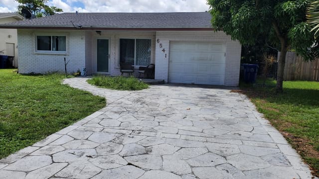6541 NW 33RD Way, Fort Lauderdale, FL 33309