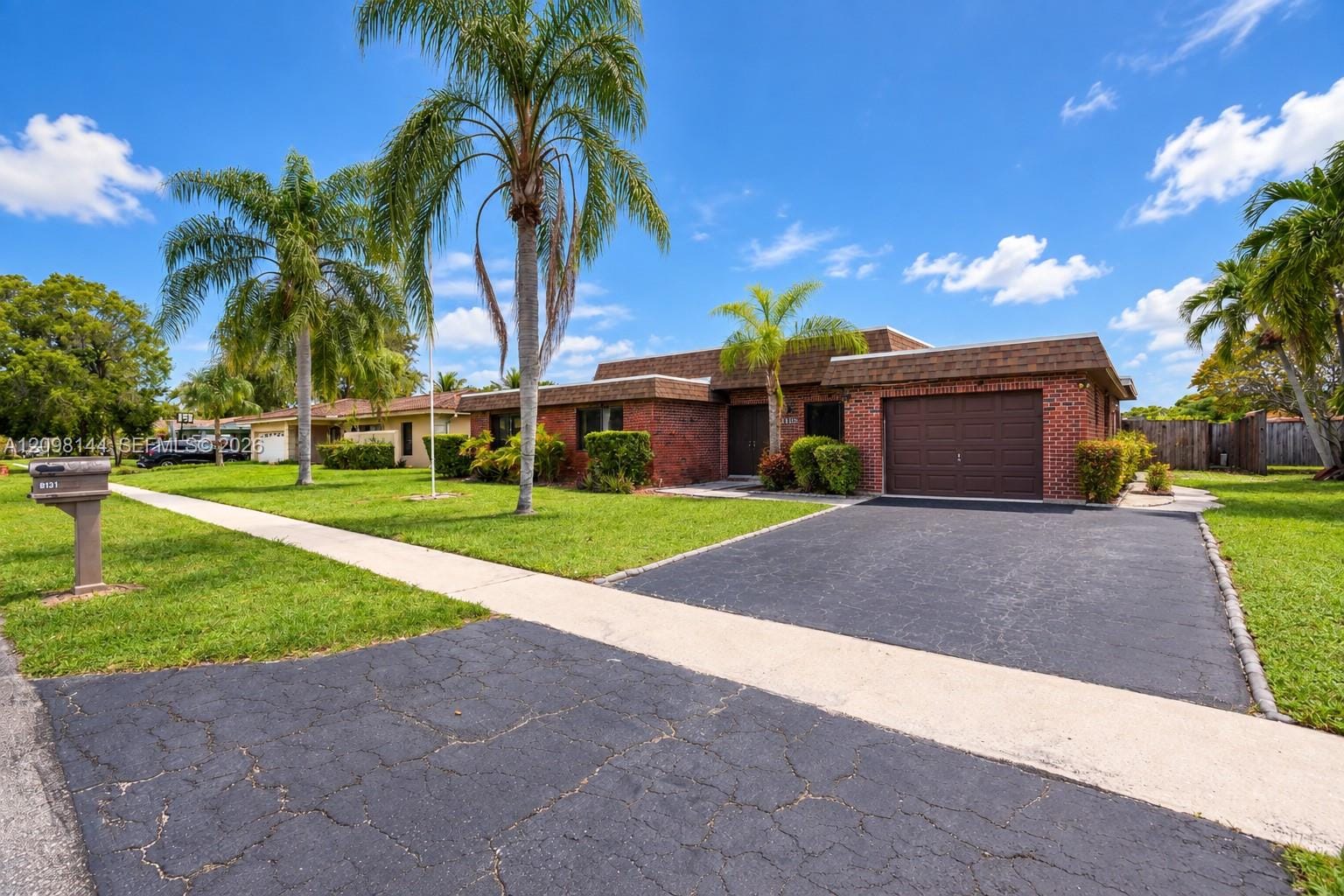 8131 NW 68th Avenue — photo 3