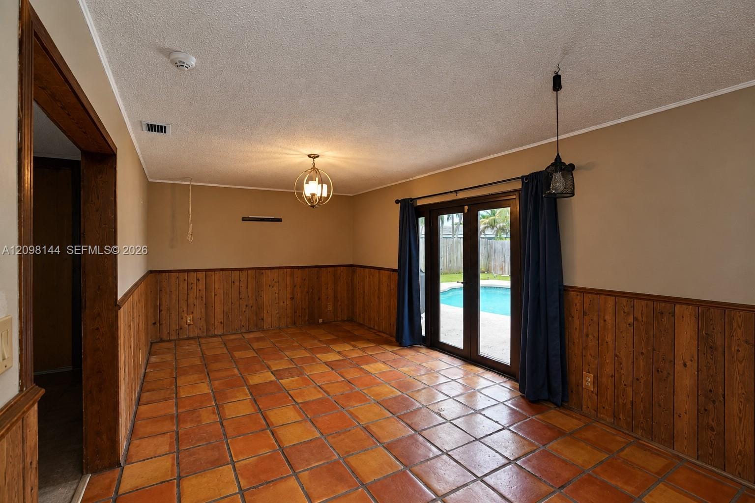 8131 NW 68th Avenue — photo 10
