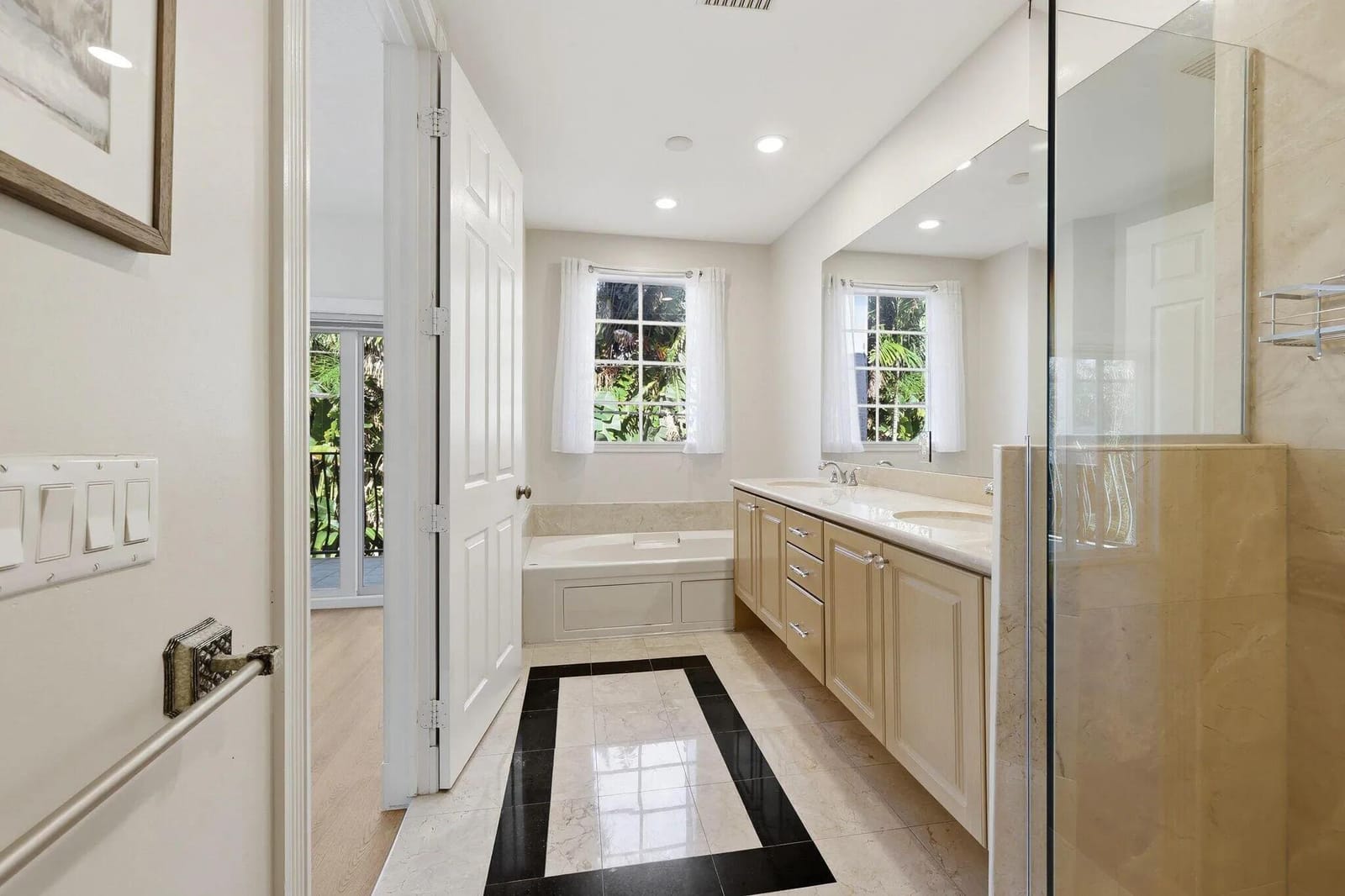 1812 NE 26TH Avenue, Fort Lauderdale, FL 33305 photo 13
