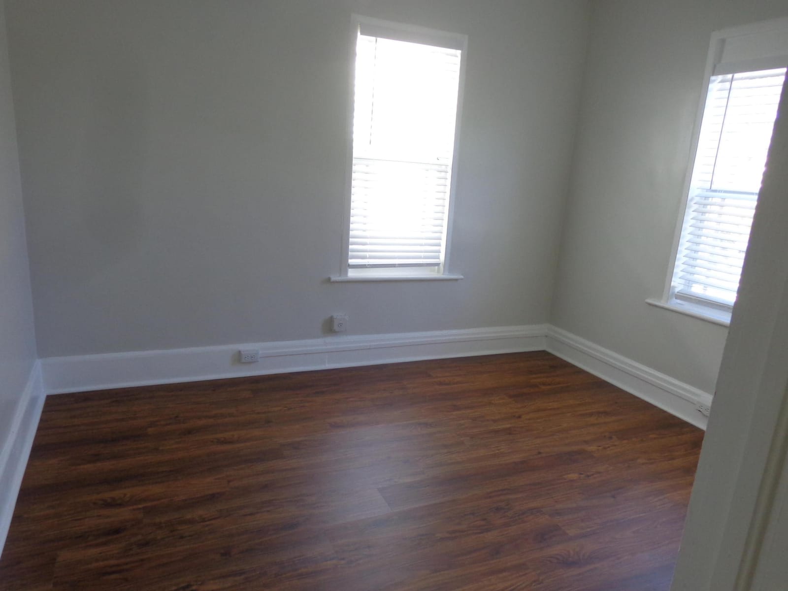 209 S Lakeside Drive — photo 7
