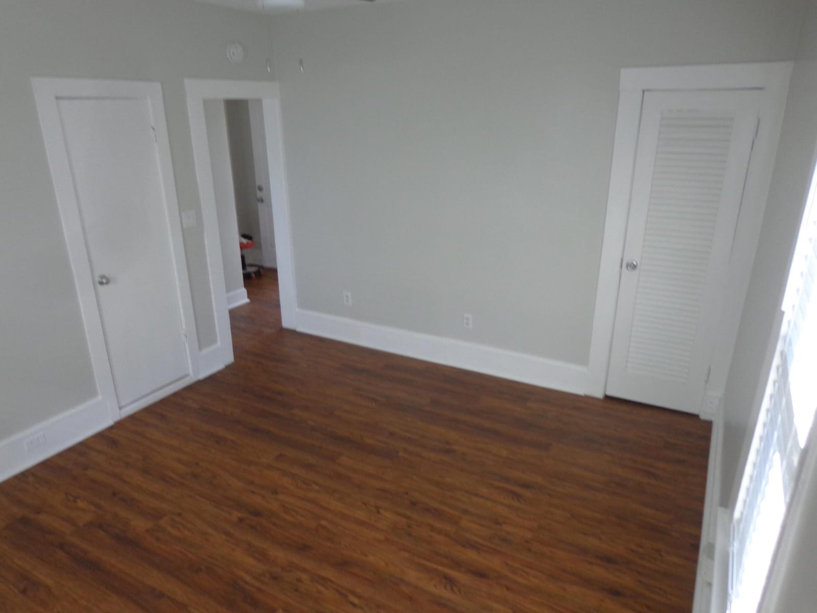 209 S Lakeside Drive — photo 8
