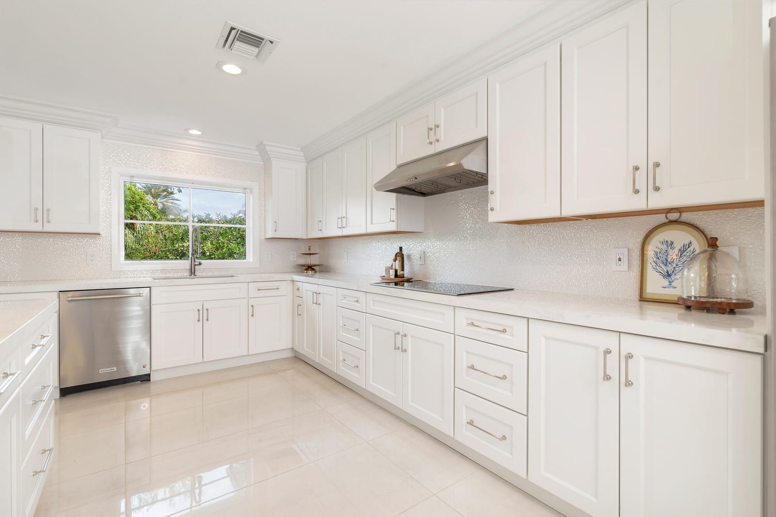216 BAHAMA Lane, Palm Beach, FL 33480 photo 8
