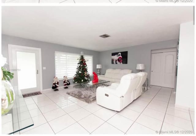 2334 N 59TH Terrace, Hollywood, FL 33021